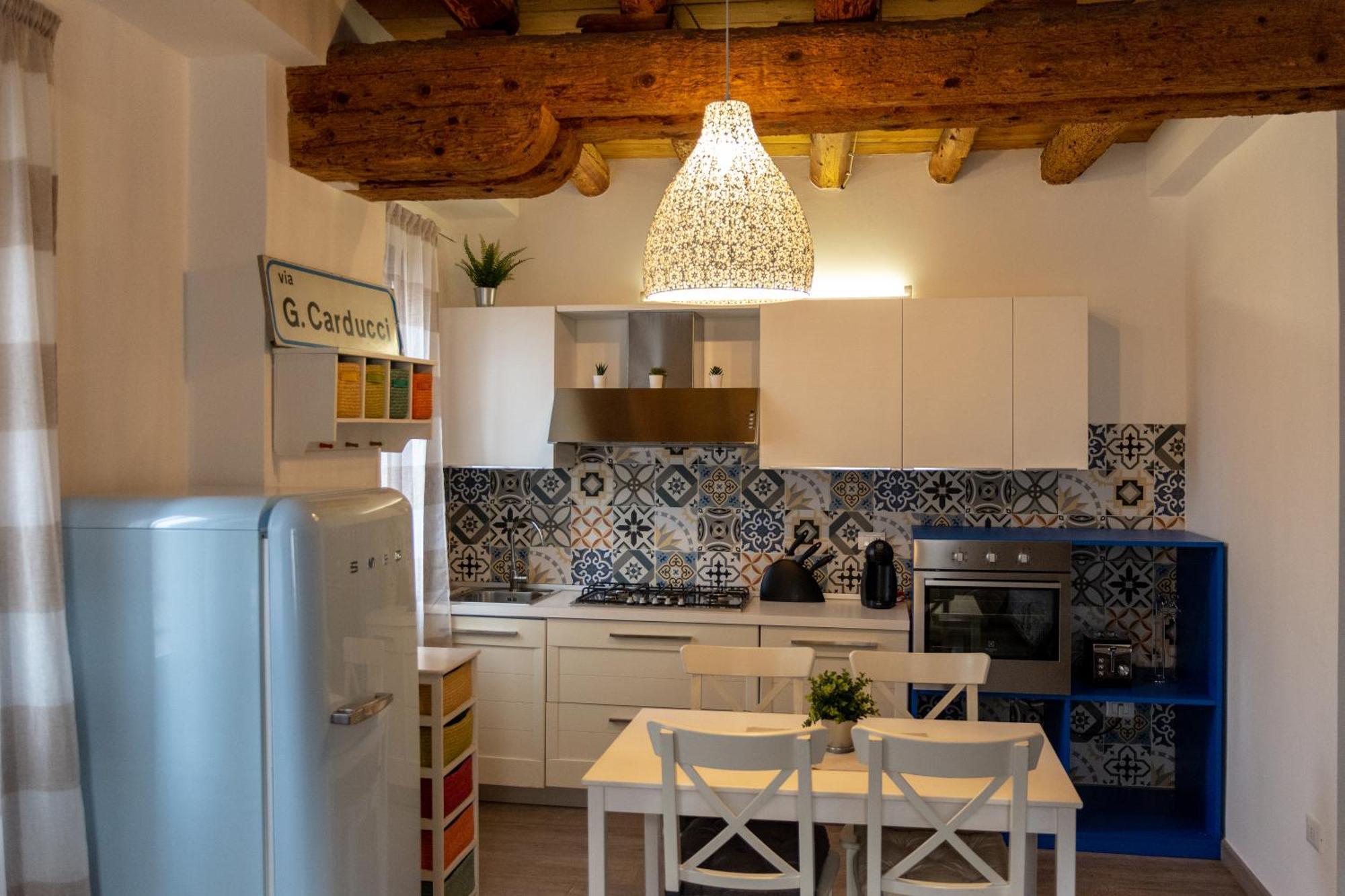 Апартаменты La Casa Di Bassano Бассано-дель-Граппа Экстерьер фото
